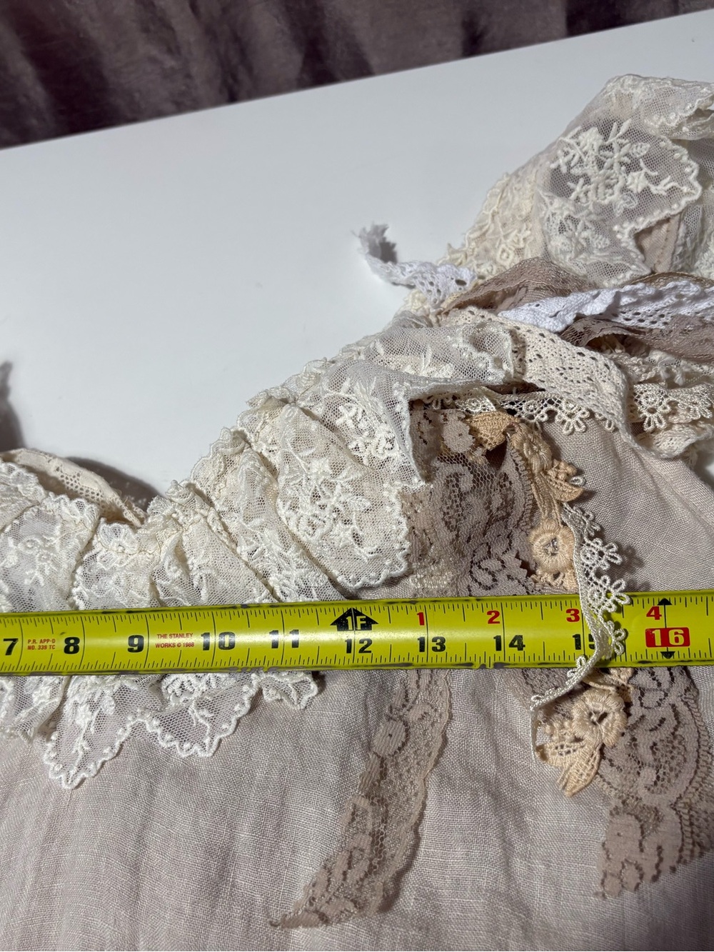 Vtg  Lace Italian Linen V-Neck Upcycled Dress Handmade Sz Med Slight Low Hem - Picture 4 of 14